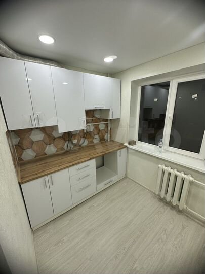 2-к. квартира, 45 м², 2/5 эт.