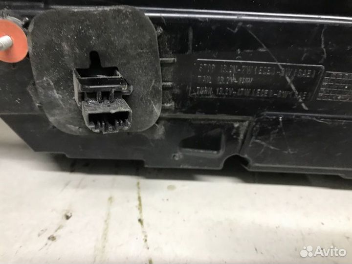 Фонарь задний левый Audi Q7 4M 2015-2019