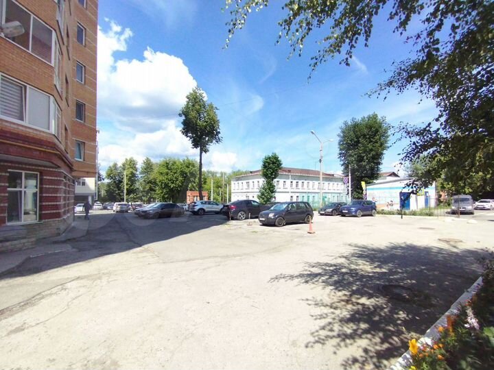 1-к. квартира, 39 м², 2/10 эт.