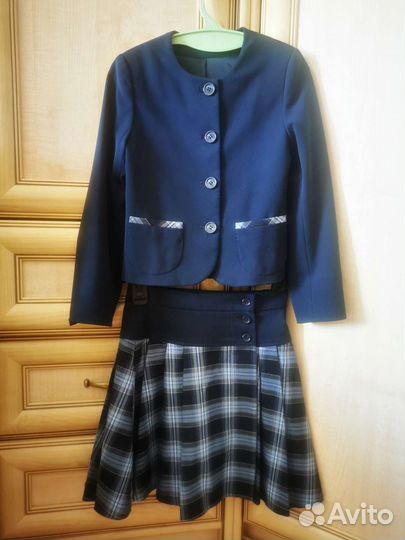 Школьная форма костюм тройка 128 р