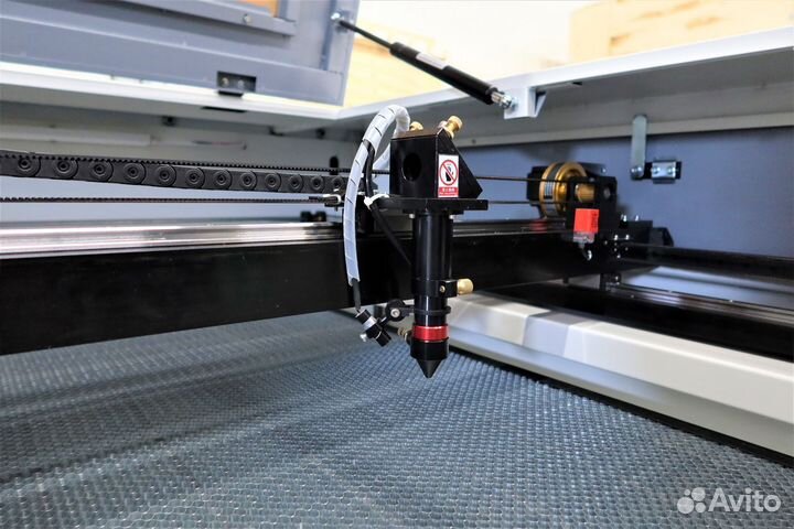 Лазерный станок с полем 600x900