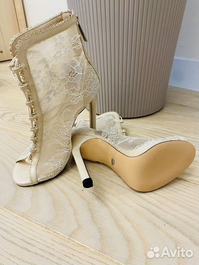 Ботильоны Vitacci 36