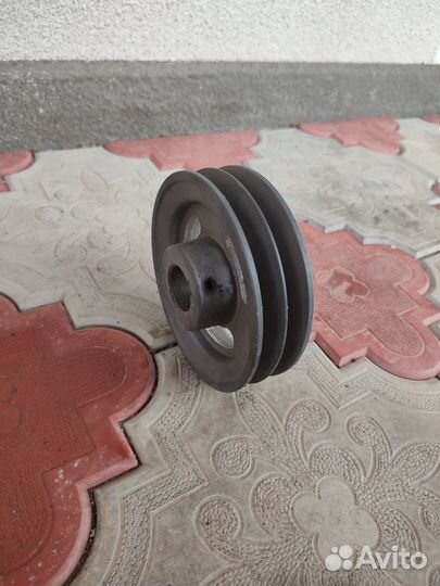 Продам шкив электродвигателя