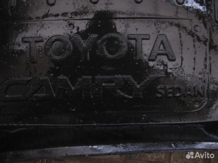 Коврик в багажник для Тойота Камри-30