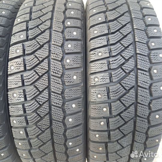 Viatti Brina Nordico V-522 185/70 R14 88T
