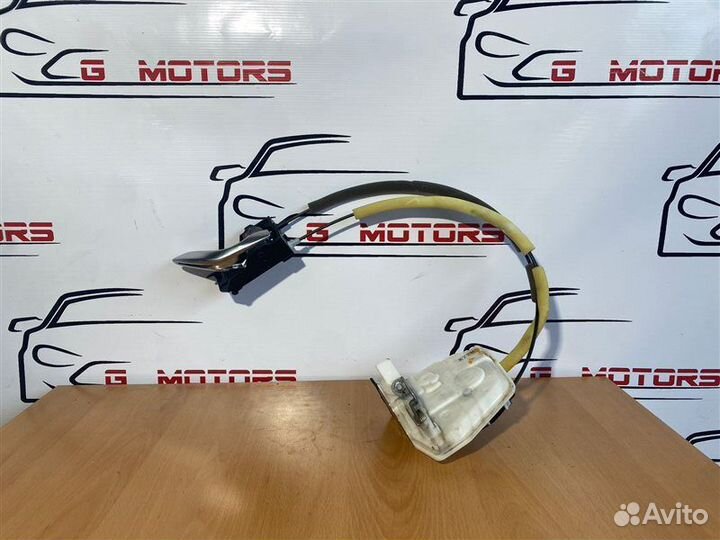 Замок боковой двери передний правый Mazda Cx 9