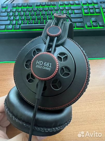 Наушники Superlux HD681