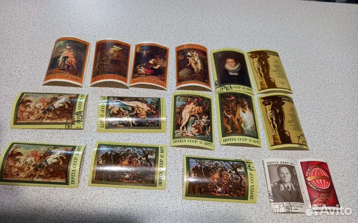 Марки и монеты