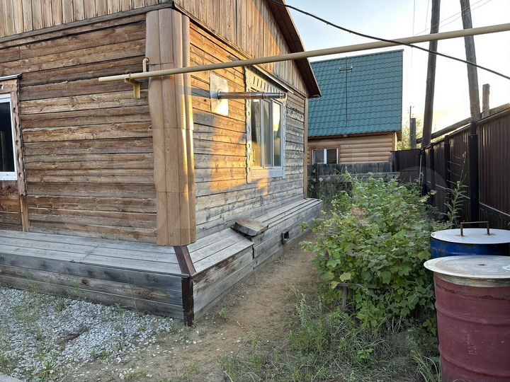 Дом 50 м² на участке 8 сот.