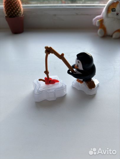 Игрушка из большого киндера