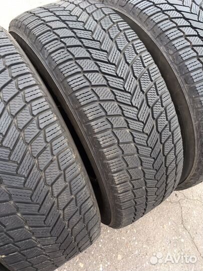 Michelin X-Ice Snow SUV 285/60 R18