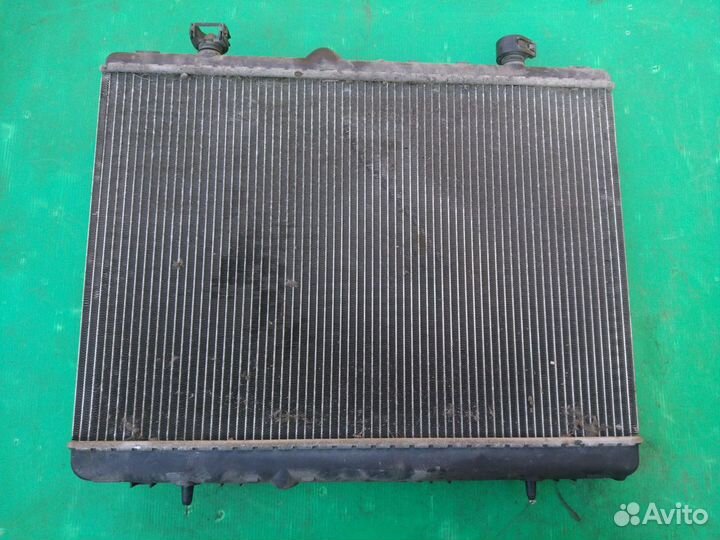 Радиатор основной Ситроен С5 2004 г