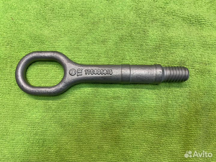 Новый буксировочный крюк VAG Volkswagen