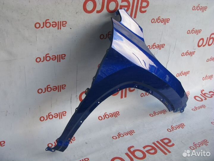 Крыло переднее правое Lexus RX 4