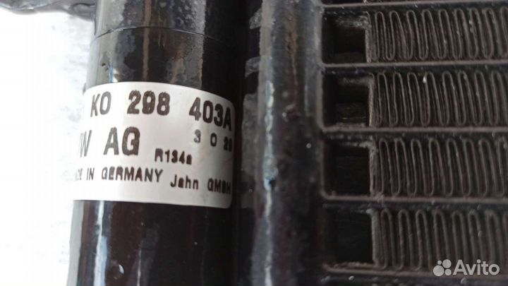 Радиатор кондиционера Skoda Audi VW 1K0298403A