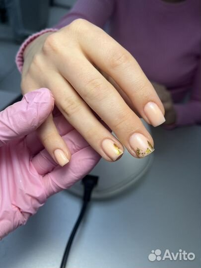 Нужна модель на маникюр