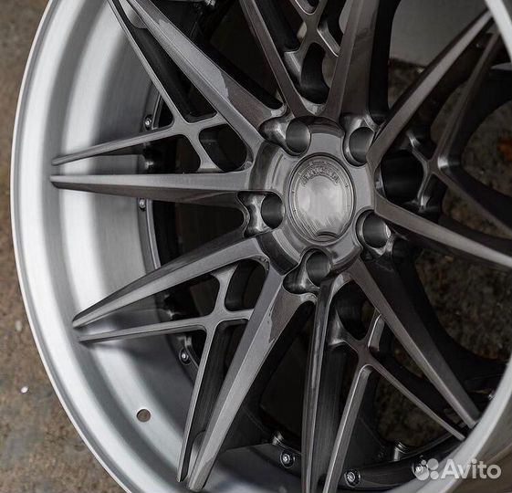 Диски кованые R22 на Mercedes GLE W167 AMG