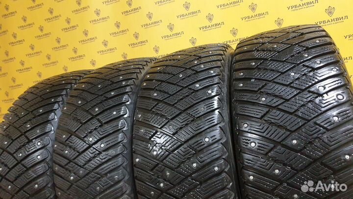 Goodyear Ultragrip Ice Arctic 215/55 R16 97T