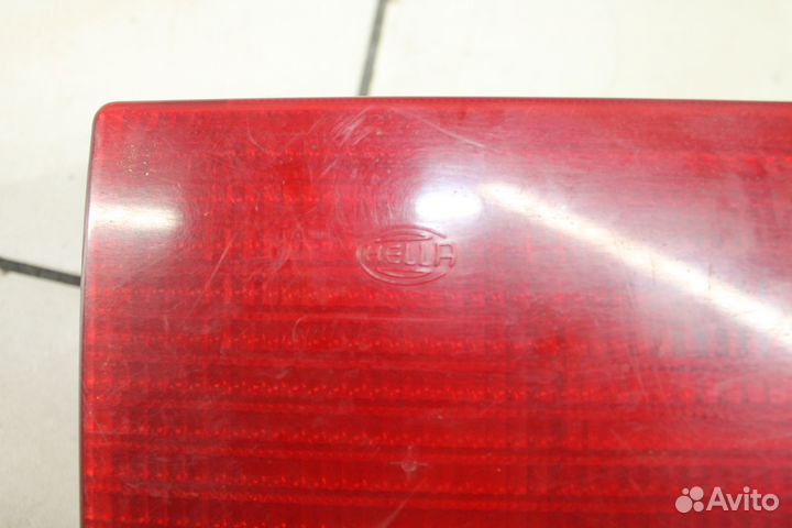 Фонарь задний внутренний левый Audi 100 C4