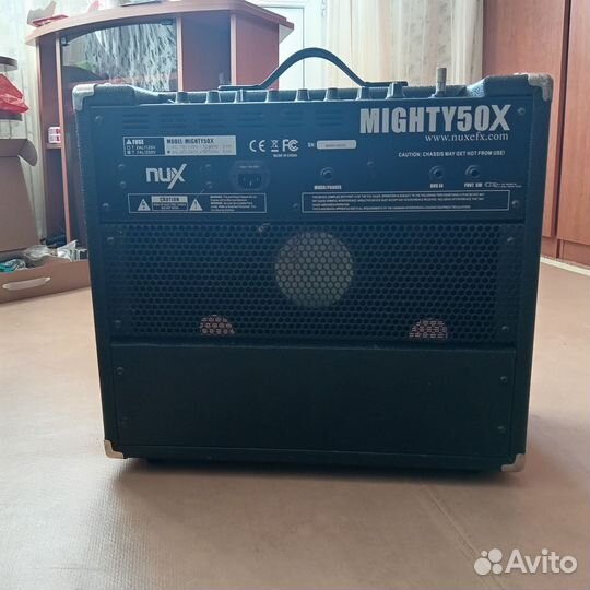 Комбоусилитель NUX mighty 50