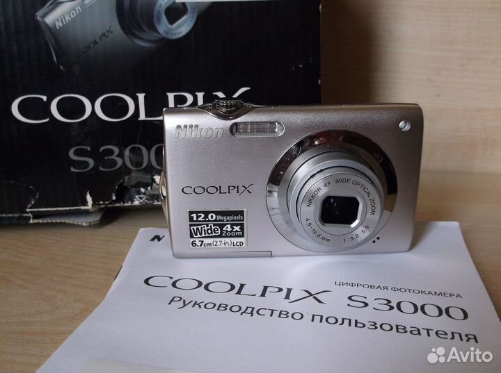 Nikon Coolpix S3000