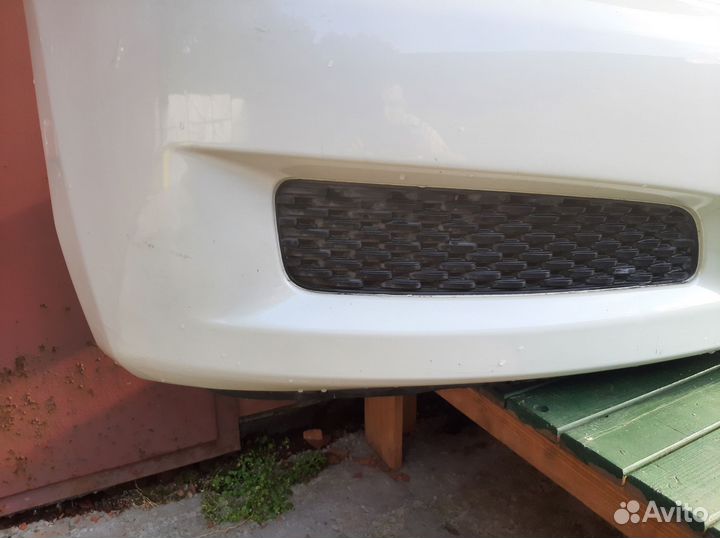 Бампер Infiniti G35 G37 V36