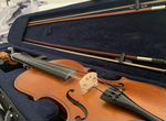 Скрипка 4/4 + 2 смычка, мостик и кейс