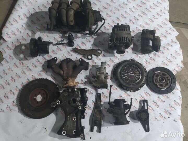 Зспчасти от авто логан 1