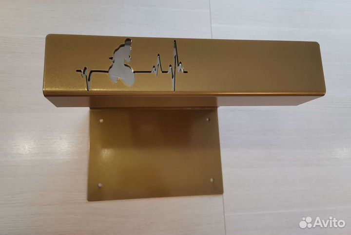 Велополка-кронштейн для хранения велосипеда