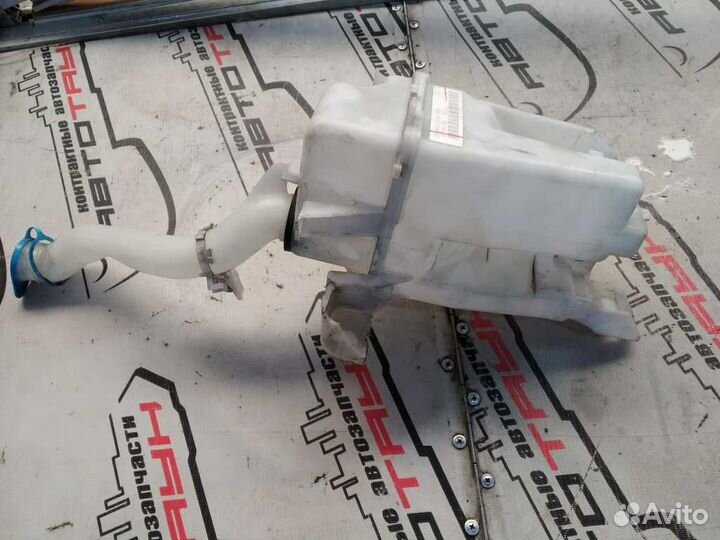 Бачок омывателя suzuki swift ZC32S ZC72S ZD72S 384