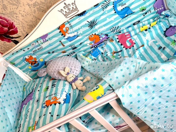 Набор в детскую кроватку, бортики