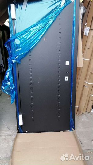 Дверь входная металлическая