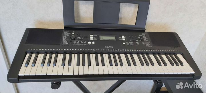 Синтезатор Yamaha PSR E 363 + стойка QuikLok