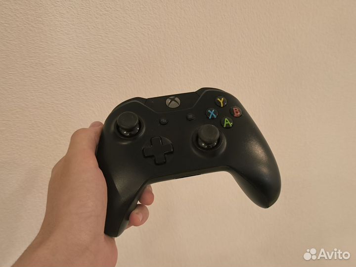 Геймпад xbox one