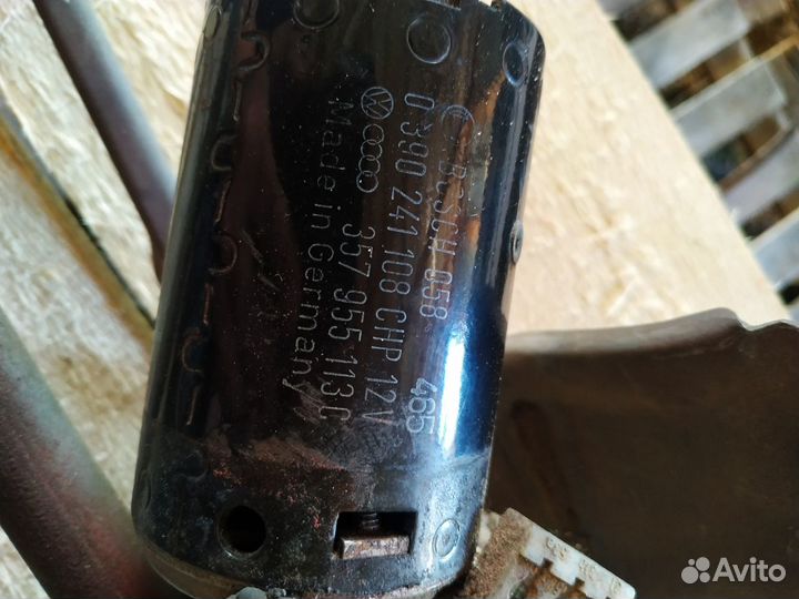 Трапеция стеклоочистителя Volkswagen Passat B3.B4