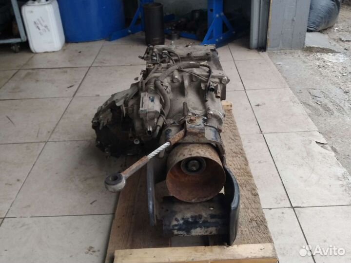 Раздатка для бензинового паджероРаздаточная коробк