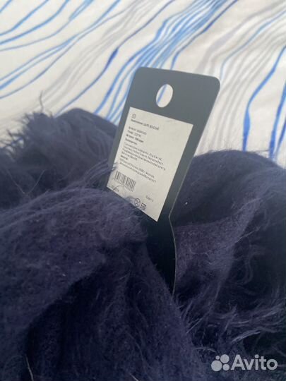 Шапка мужская и шарфы