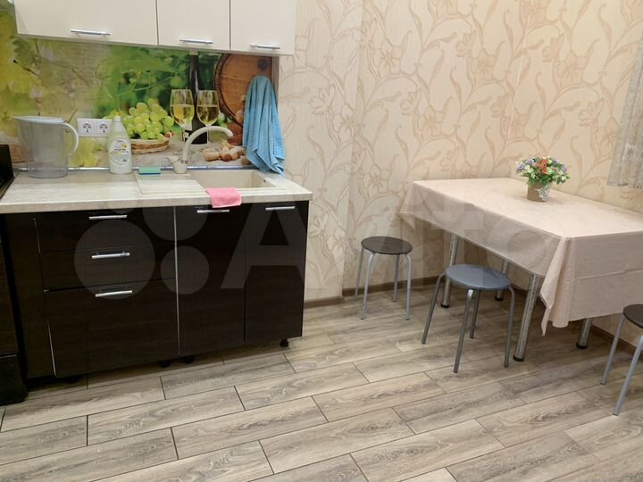 1-к. квартира, 38 м², 1/3 эт.