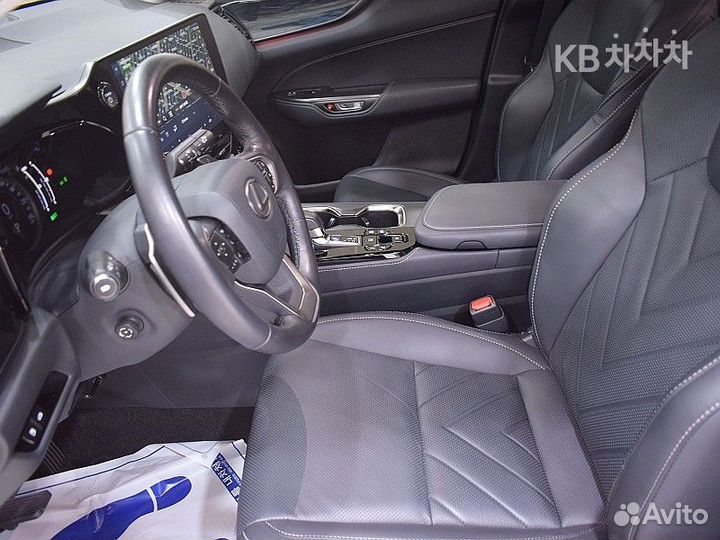 Lexus NX 2.5 AT, 2022, 40 000 км