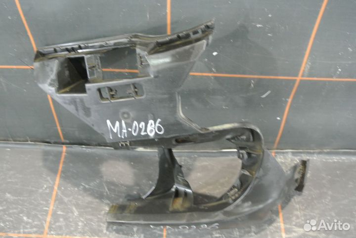 Кронштейн фары противотуманной левой - BMW 5 F10