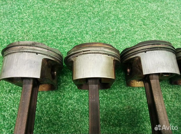 Поршень с шатуном Porsche Cayenne 2002-2007 JK283