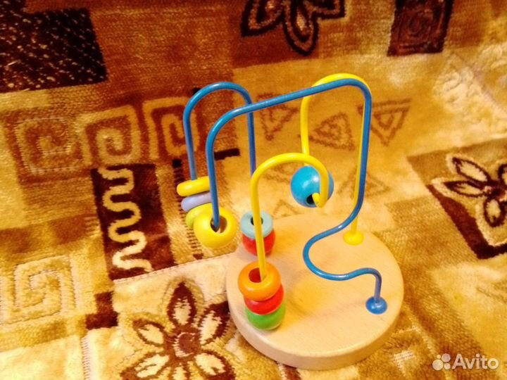 Игрушки, погремушки