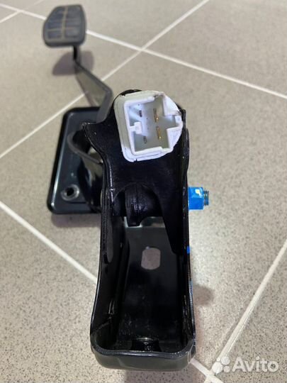 Педаль тормоза Lifan X60 2017 г