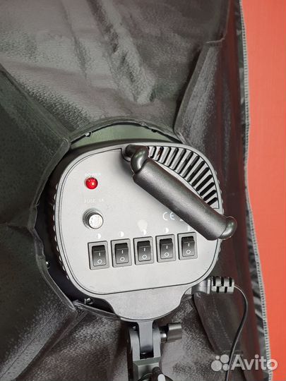 Софтбокс большой (60 Х 90) на 5 ламп + стойка