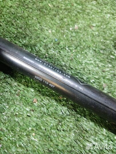 Амортизатор крышки багажника Renault Megane 2