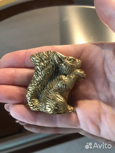 Статуэтка Белка высота 5см латунь