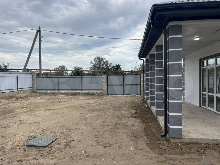 Дом 85 м² на участке 5 сот.