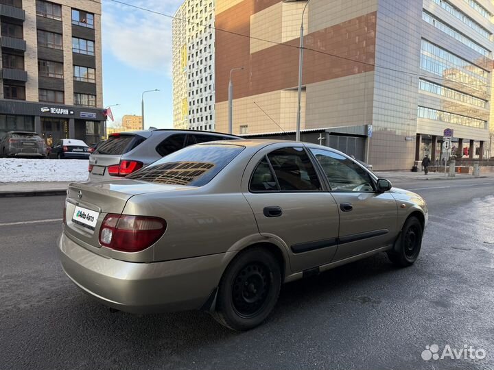 Nissan Almera 1.5 МТ, 2004, 335 000 км