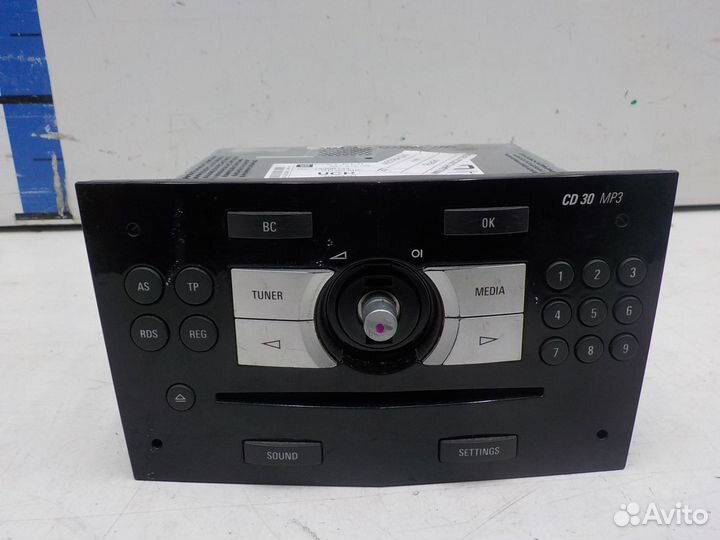 Магнитола Opel Astra H 2004