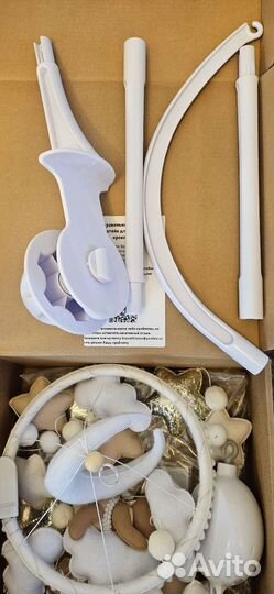 Мобиль на кроватку из фетра